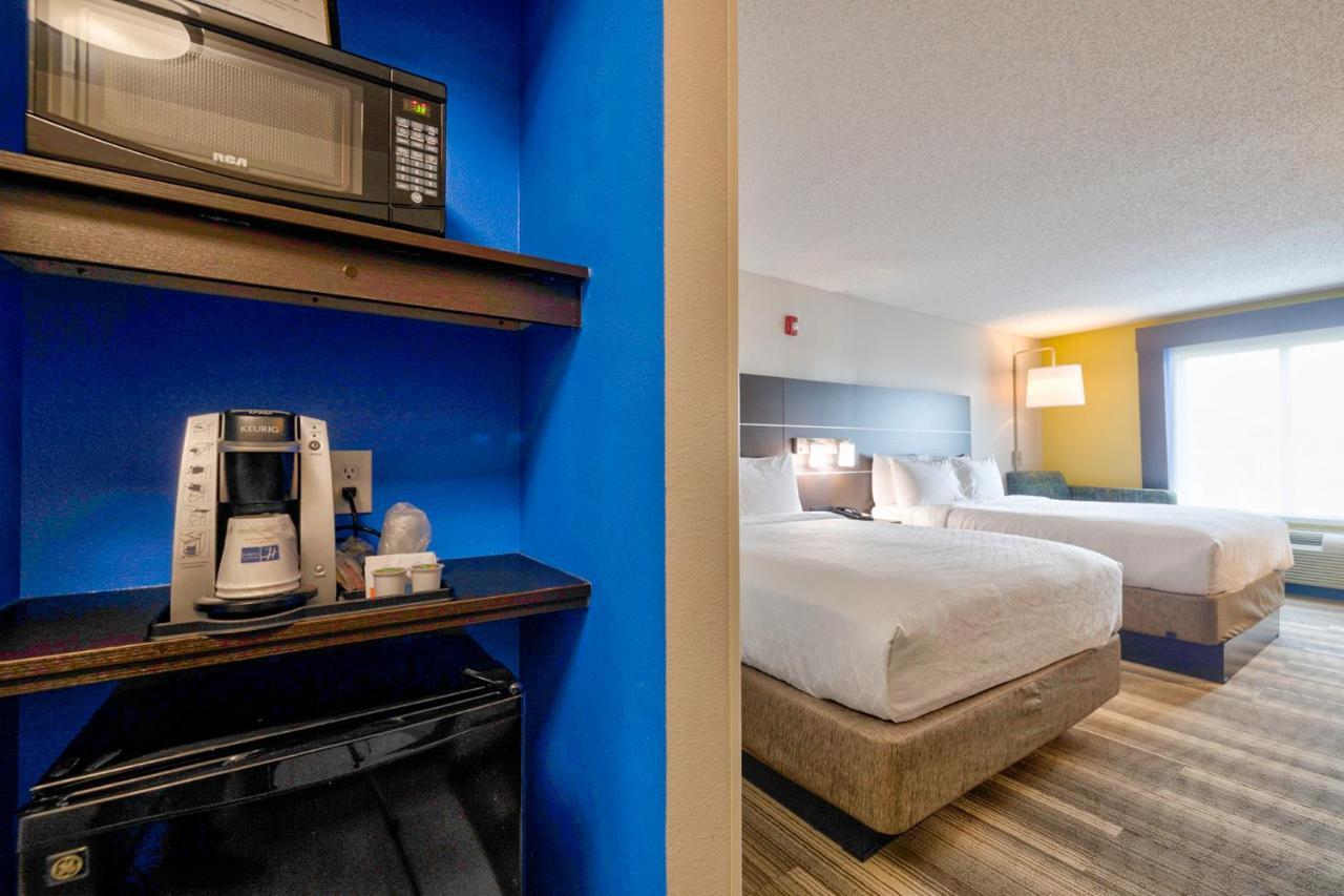 Holiday Inn Express Hotel & Suites Kansas City - Grandview By Ihg Luaran gambar