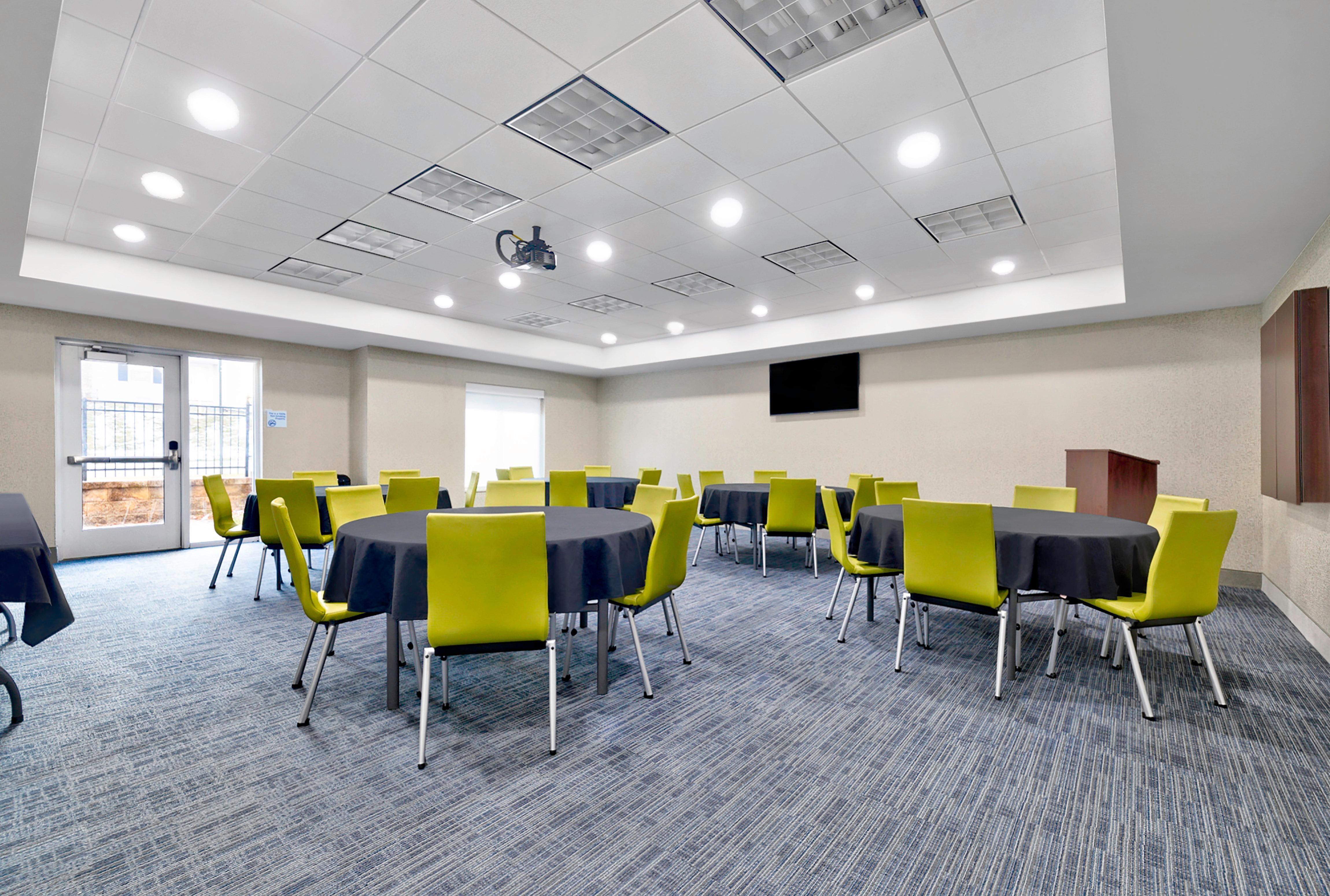 Holiday Inn Express Hotel & Suites Kansas City - Grandview By Ihg Luaran gambar