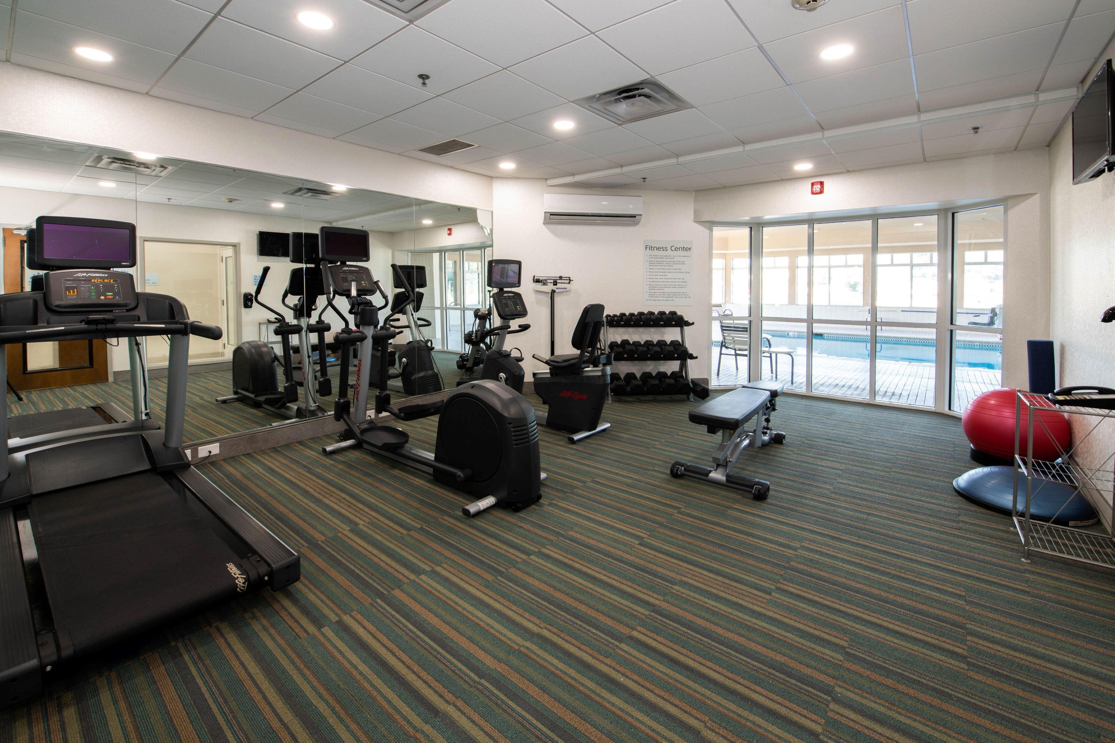 Holiday Inn Express Hotel & Suites Kansas City - Grandview By Ihg Luaran gambar