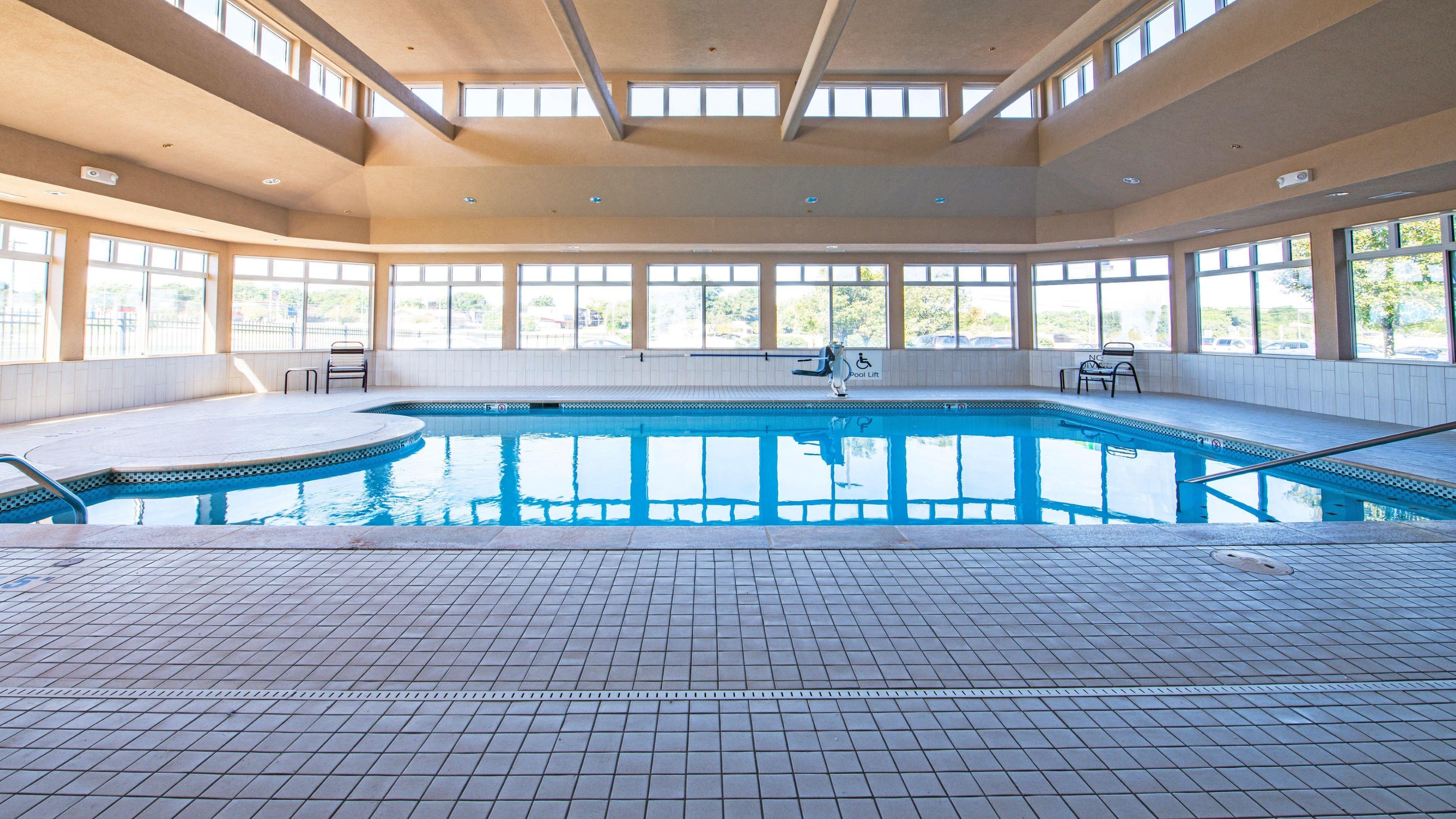 Holiday Inn Express Hotel & Suites Kansas City - Grandview By Ihg Luaran gambar